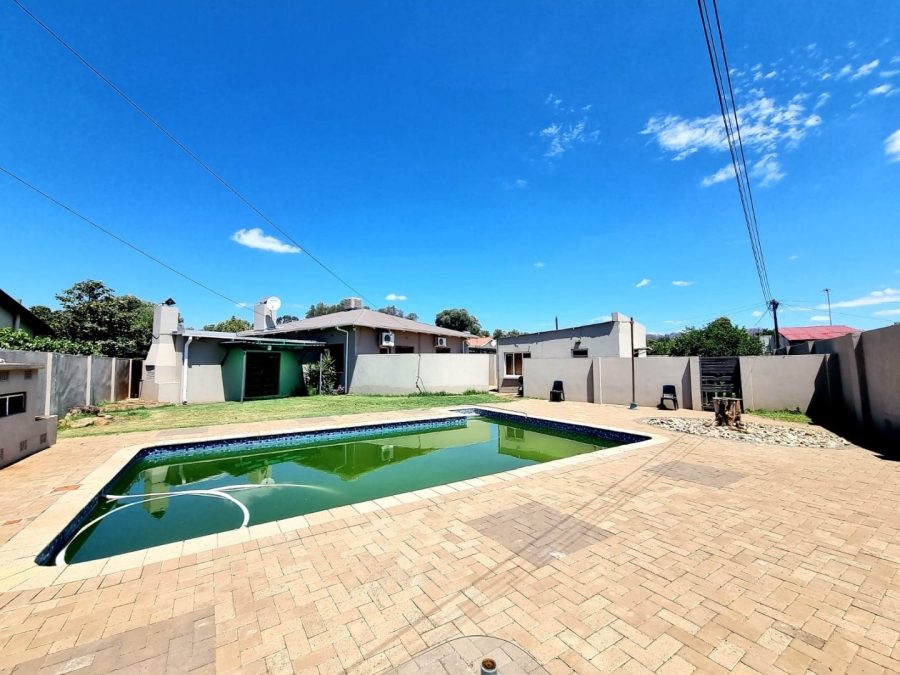 3 Bedroom Property for Sale in Herlear Northern Cape